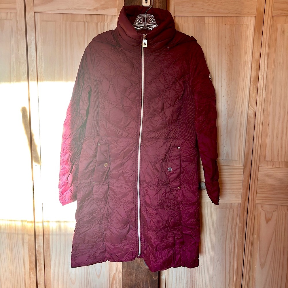 PACKABLE MK Burgundy Puffer Jacket